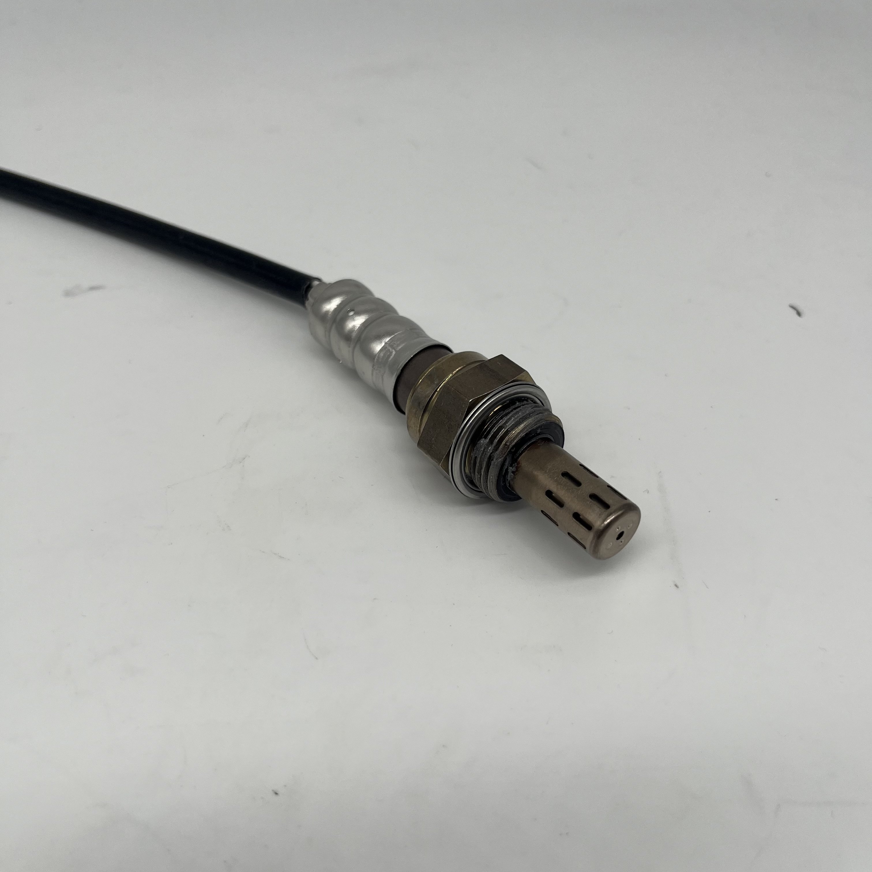 9042907 High quality Auto parts O2 Oxygen Sensor for Chevrolet Epica 1.8L 2009-15 9042907
