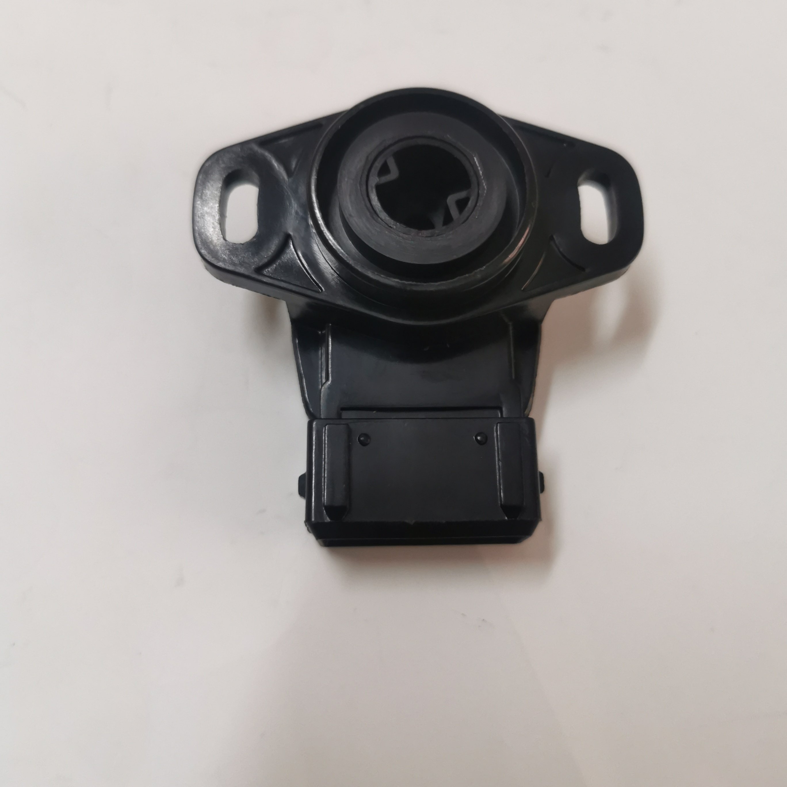 MD628074 for Mitsubishi Lancer Pajero TPS Throttle Position Sensor
