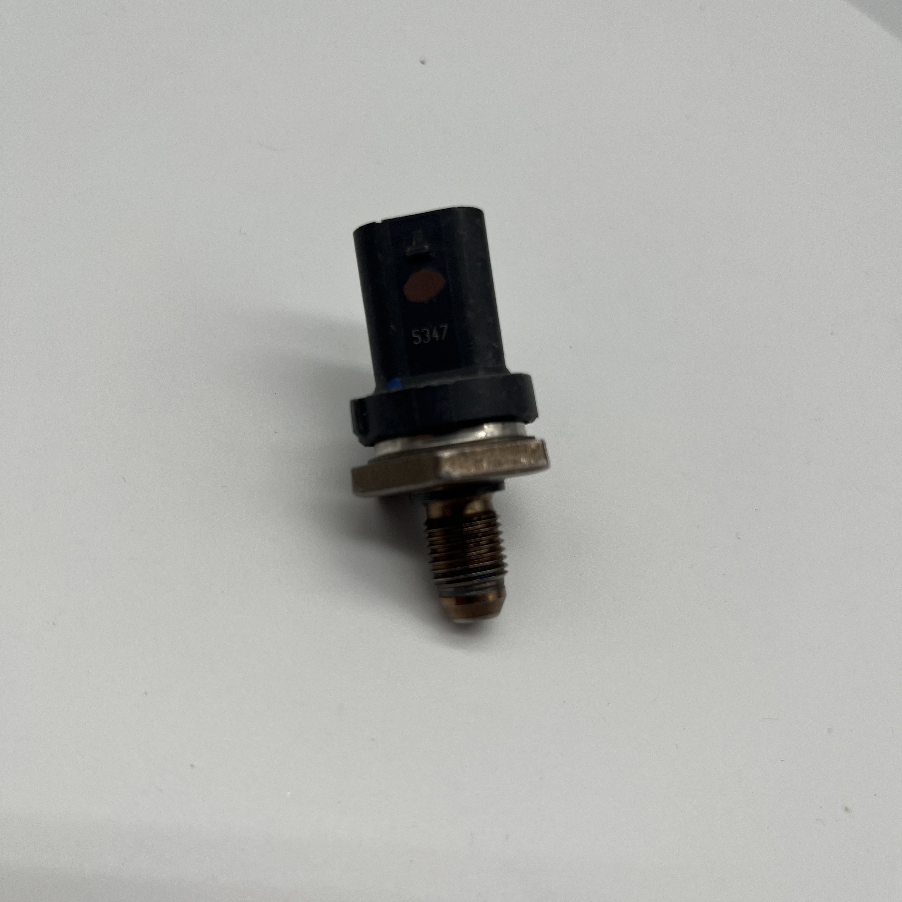 Auto Parts Fuel Rail Fuel Pressure Sensor for Chevrolet Equinox 12672582 12705503 12658760 12669215