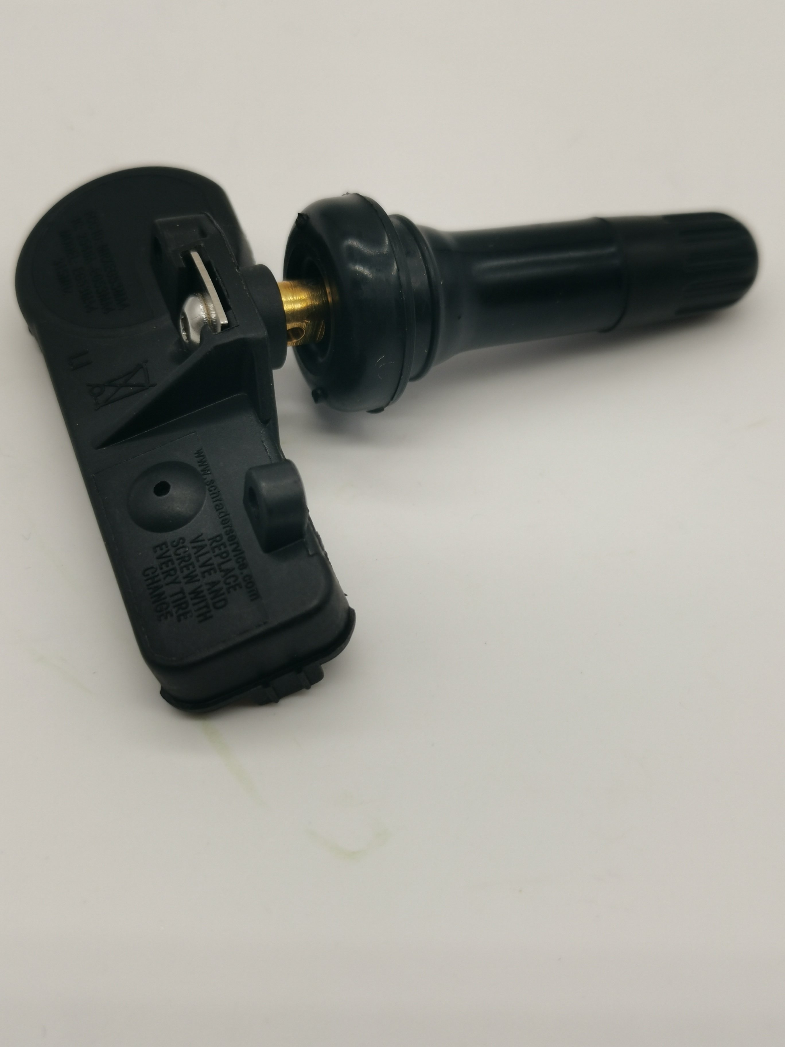 HIGH QUALITY Auto Spare Part Tire Pressure Sensors For Chevy Gmc Gm 13589597 13598772 13586335