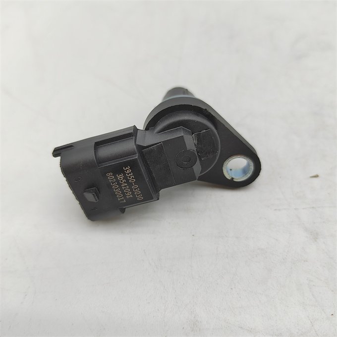 WLGRT Auto Spare Parts Camshaft Position Sensor 39350-03030 For Kia RIO III Saloon 2010-