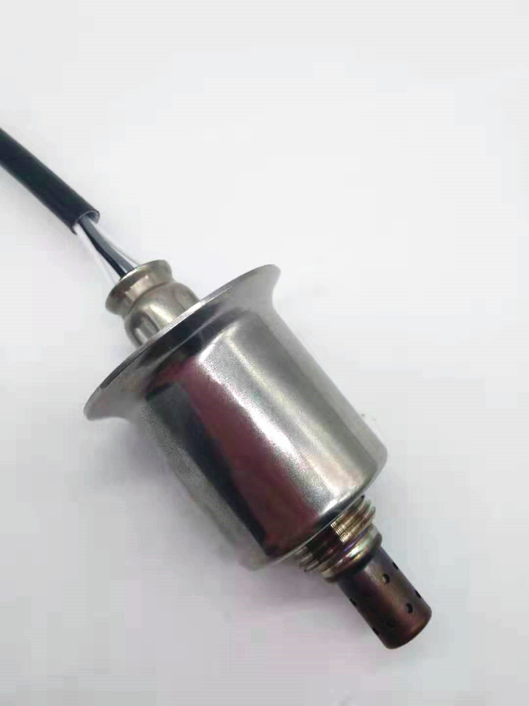 Factory Original OZA763-SZ1 Lambda O2 Sensor SSH90705 For Peugeot 207 OEM OZA763-ESZ1 Oxygen Sensor
