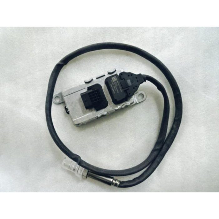 Sinotruk Howo Sitrak Dump Truck Part Spare Howo 371 Spare Parts WG1034121032/2 NOx Sensor for Sitrak