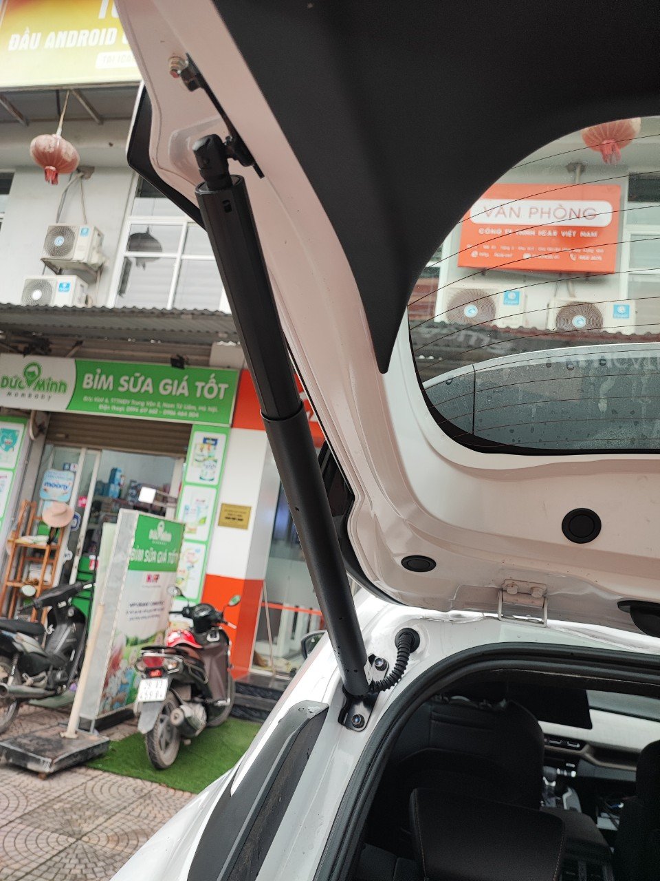 Kick Sensor to Open Trunk with Electric TAILGATE From ICAR - Auto Car Trunk Rear Door Lifting for Mitsubishi Xpander 2022-2024