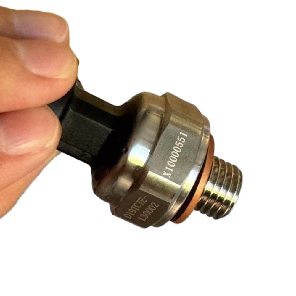 Original Foton X10000551 Aumark Ollin MRT Cloud D19 New Oil Pressure Sensor Steel Material for Engine Car Make