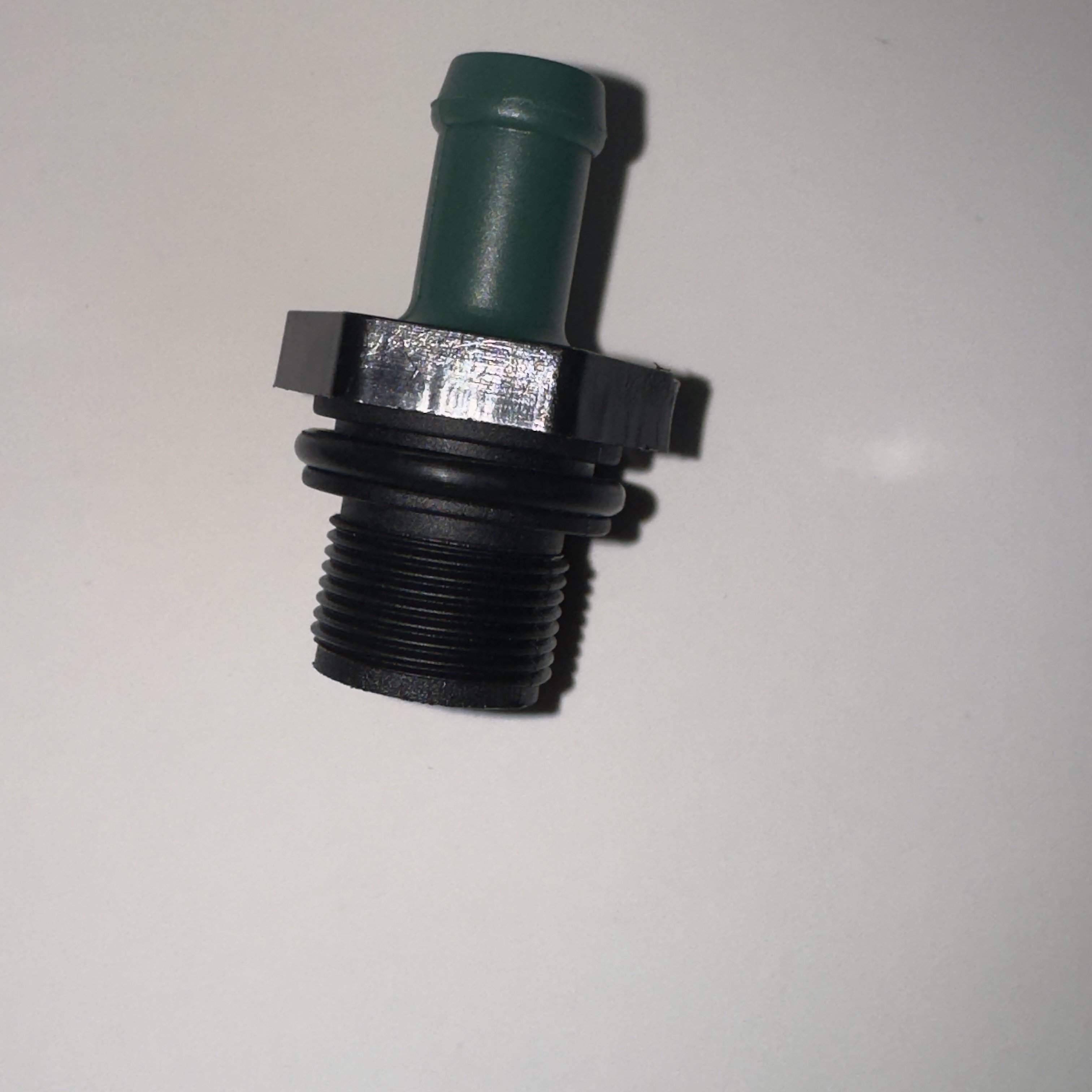 Auto Parts 11810-6N202 11810-EA200 for X-TRAIL T30 QR20 QR25 PCV Valve