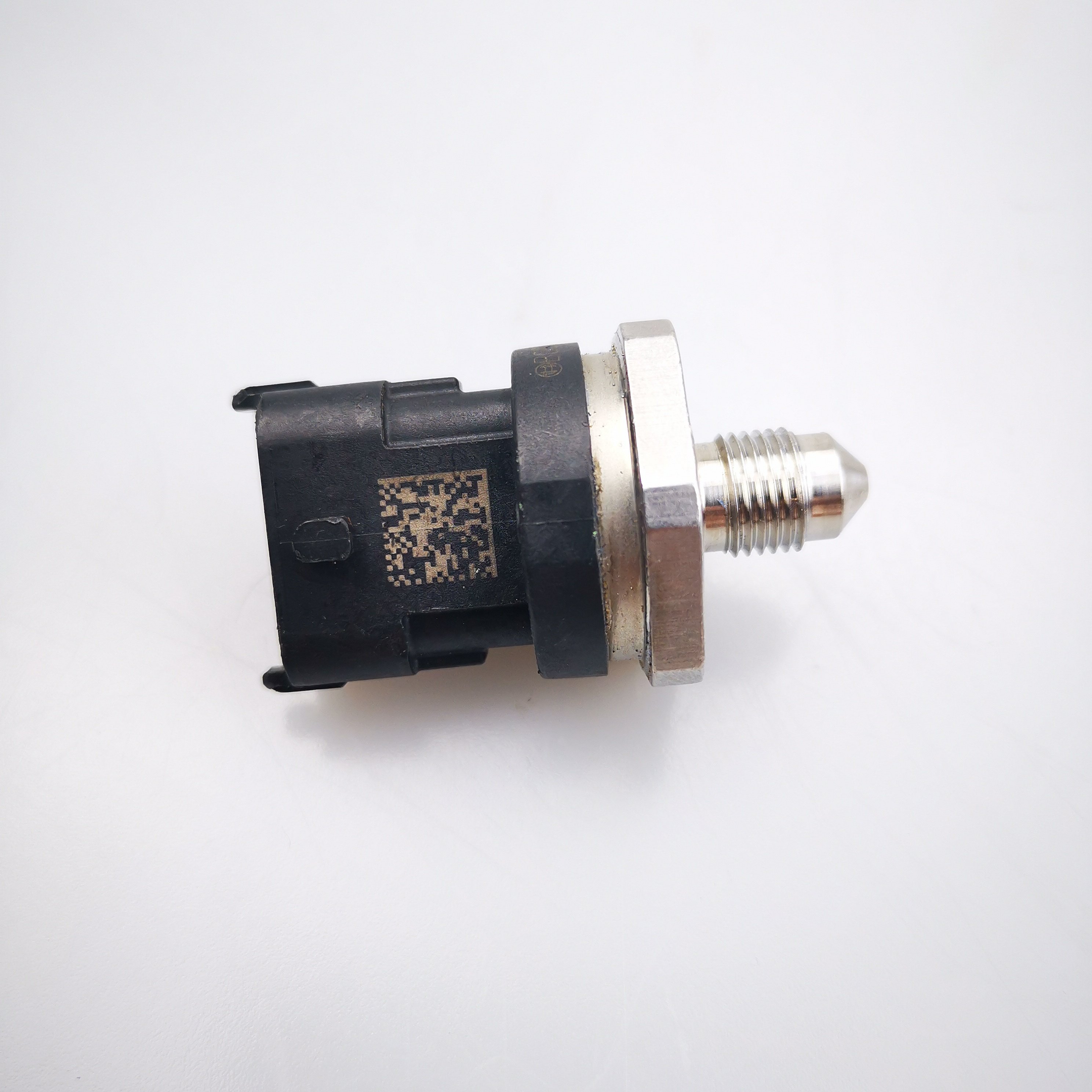 SAIC MAXUS G10 2.0T Fuel Rail Fuel Pressure Sensor 10205566 30026497