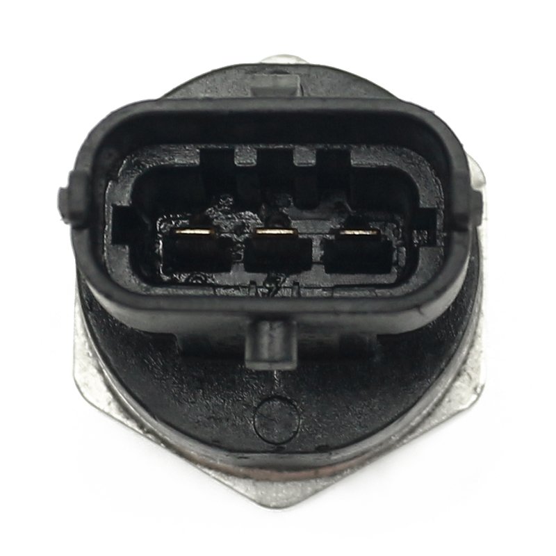 Fuel Rail Pressure Regulator Sensor 4937283 5261237 5297640 4929611 0281006327 0281006425 for Lveco VW MAN