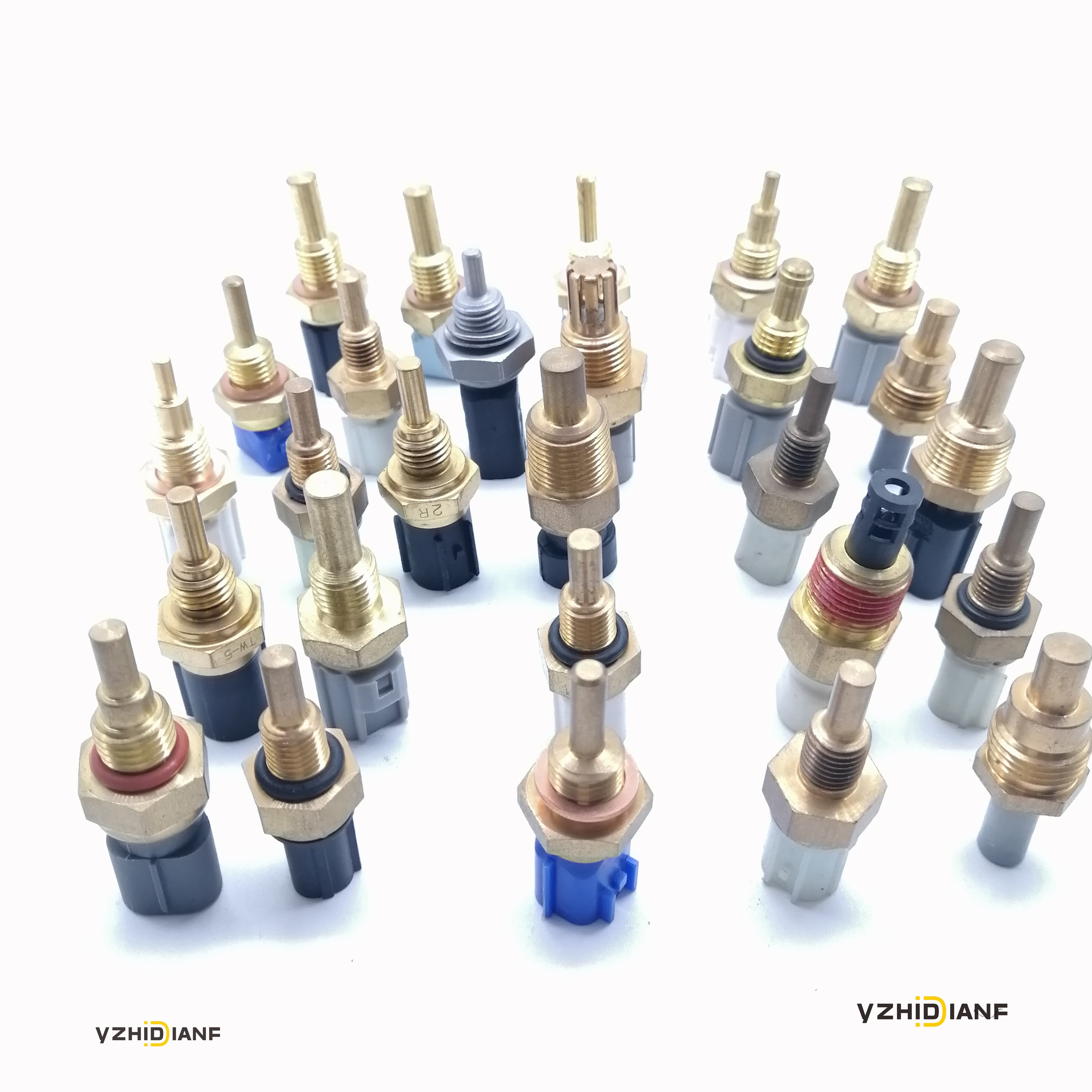 Wholesale Auto Water Temperature Sensores De Auto Coolant Temperature Sensor for Toyota Honda Nissan Ford Bmw Chevrolet Citroen