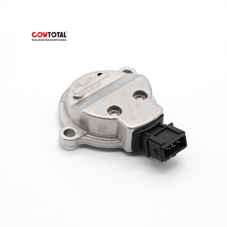 Cowtotal Competitive Price Auto Camshaft Position Sensor OEM 078905161C for Audi A4 A6 A8 COUPE