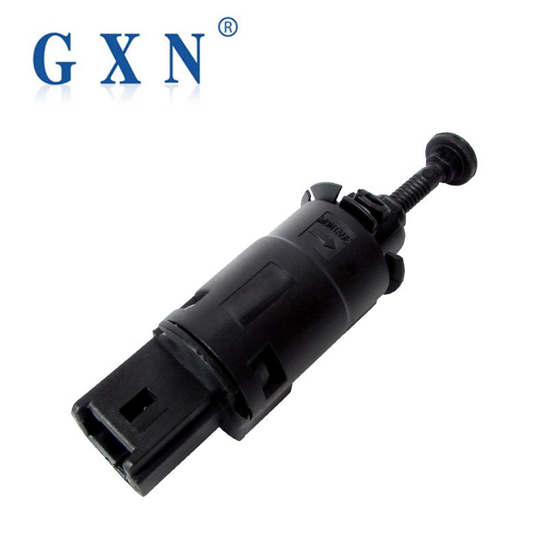 Factory Price Auto Sensors 9634667980 Brake Light Switch for PEUGEOT 206 Hatchback PARTNER Combispace Made in China