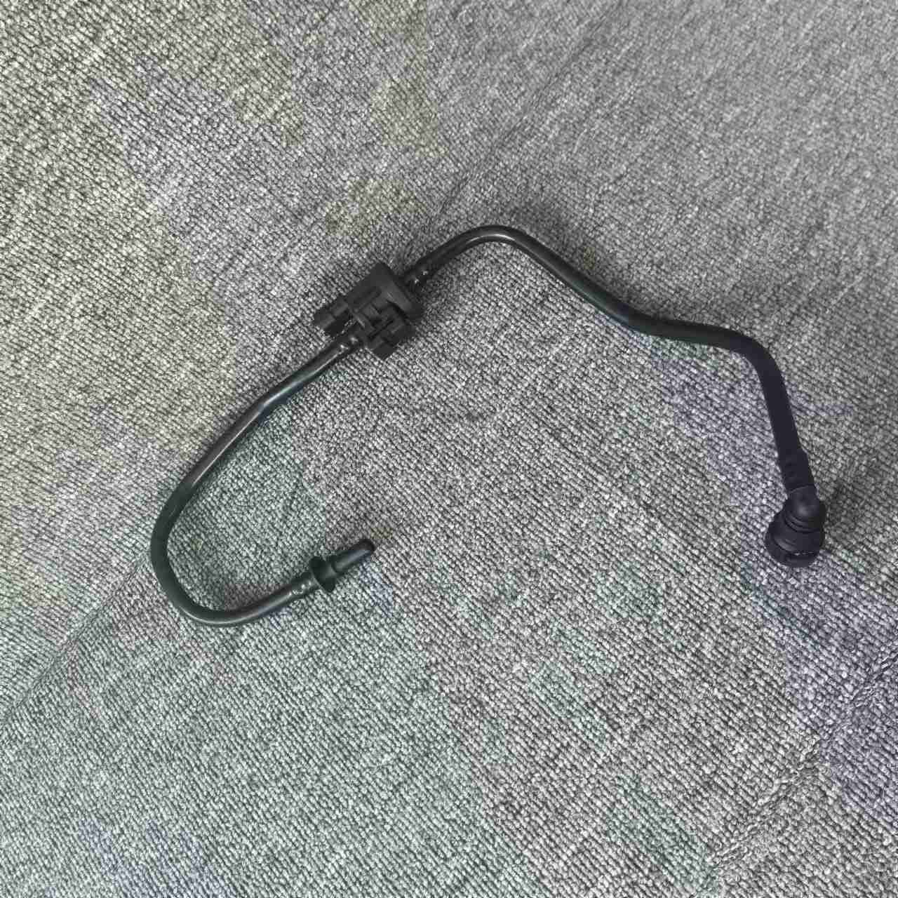 Authentic LR010749 AJ811695 Carbon Tank Solenoid Valve Pressure Sensor for Ran Rover Jaguar Exhaust Pipe