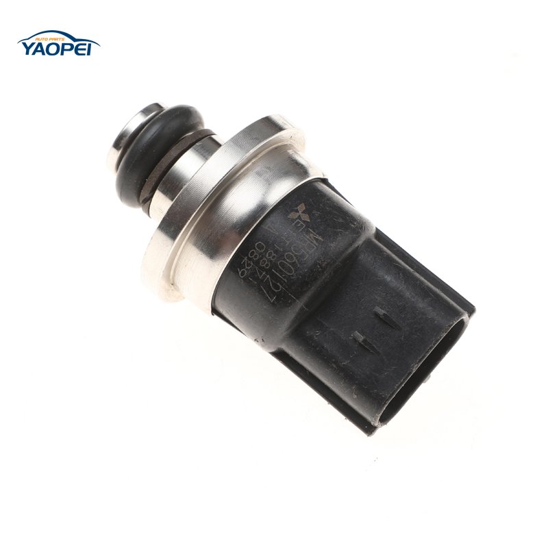 100004892 MR560127 Fuel Rail High Pressure Sensor for Mitsubishi Pajero Pinin Montero Shogun IO 1.8 2.0 GDI 3.5i