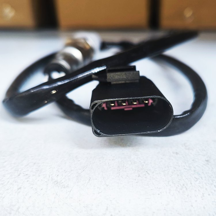 04E906262HK High Quality Auto Spare Car Parts Oxygen Sensor for VW Bora Golf Jetta Magotan Passat OE 04E 906 262 HK