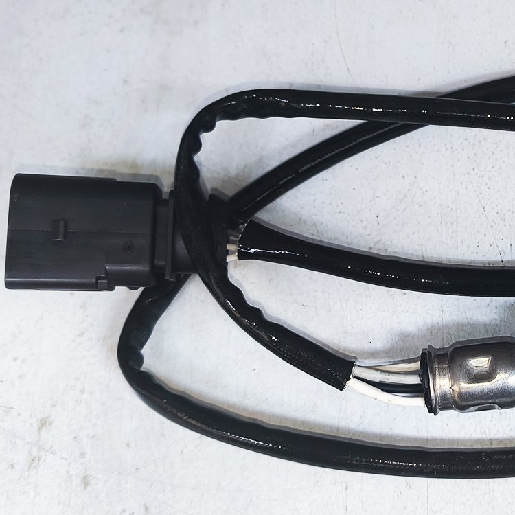 04E906262HK High Quality Auto Spare Car Parts Oxygen Sensor for VW Bora Golf Jetta Magotan Passat OE 04E 906 262 HK
