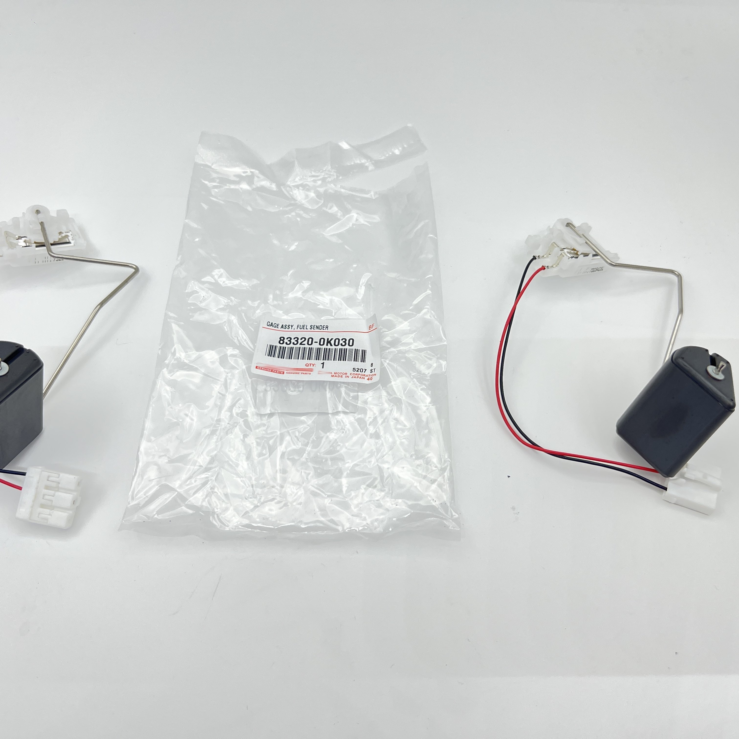 High Quality 24V Fuel Sensor Gauge Assembly Brand New Low Price for Toyota INNOVA 83320-0K030