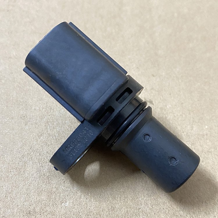 Camshaft Position Sensor MR985041 G4T09171 for Mitsubishi Pajero Colt Lancer auto sensor