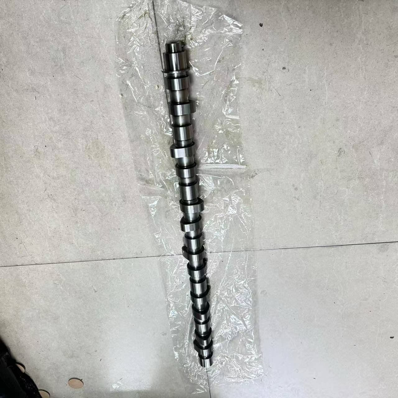 ZX330 ZX350 Engine Parts Camshaft 8-94390469-1 8-98233214-1 for Isuzu for Hitachi 8943904691