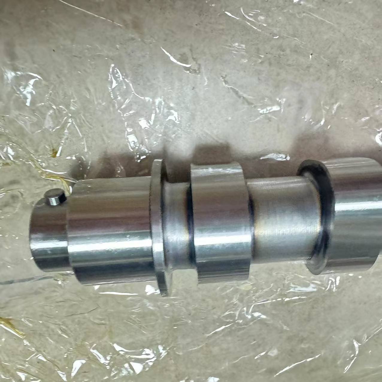 ZX330 ZX350 Engine Parts Camshaft 8-94390469-1 8-98233214-1 for Isuzu for Hitachi 8943904691