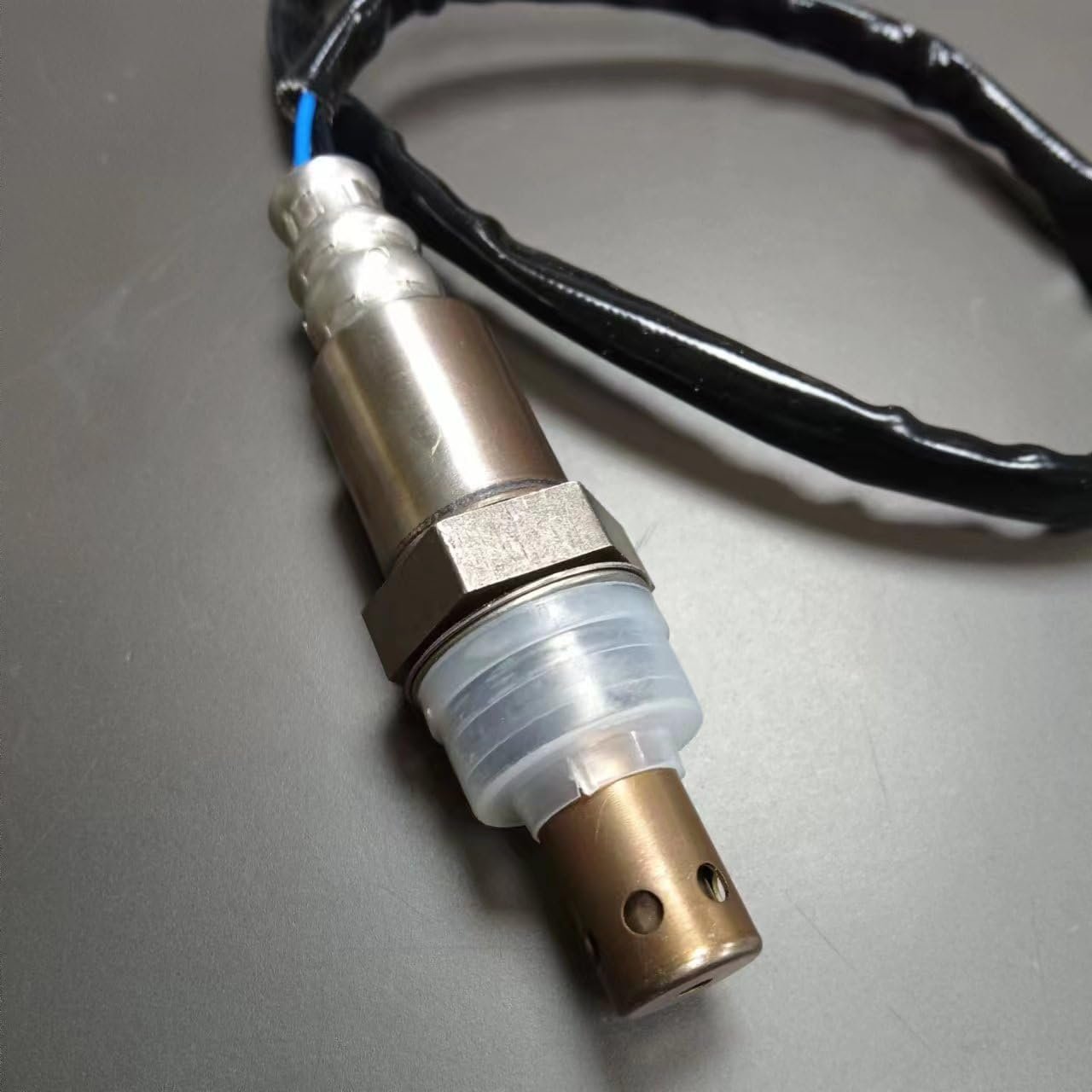 Auto Parts Rear O2 Oxygen Sensor for VOLVO S40 S60 S80 V50 V60 V70 XC60 XC70 XC90 2.4/3.0/3.2L 4.4L 30677175