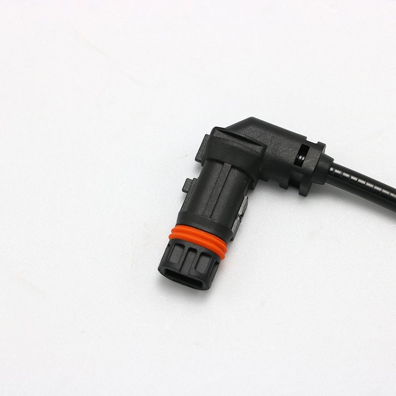 2125401217 2129055905 Auto Parts Front Left ABS Wheel Speed Sensor for Mercedes Benz W212 S212 E400 E300 A2125401217 A2129055905