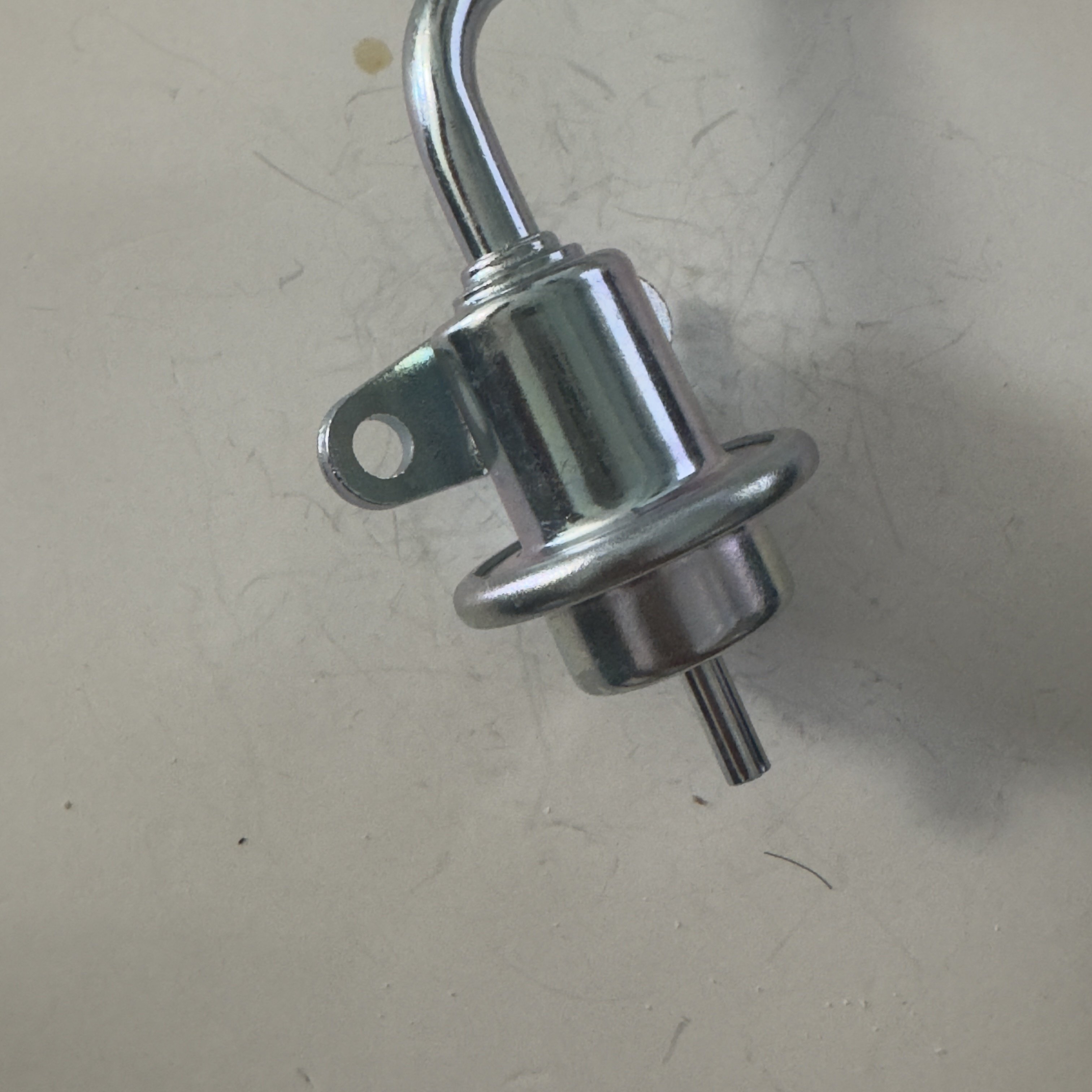 Auto Parts High Quality Fuel Pressure Regulator 22670-3550a