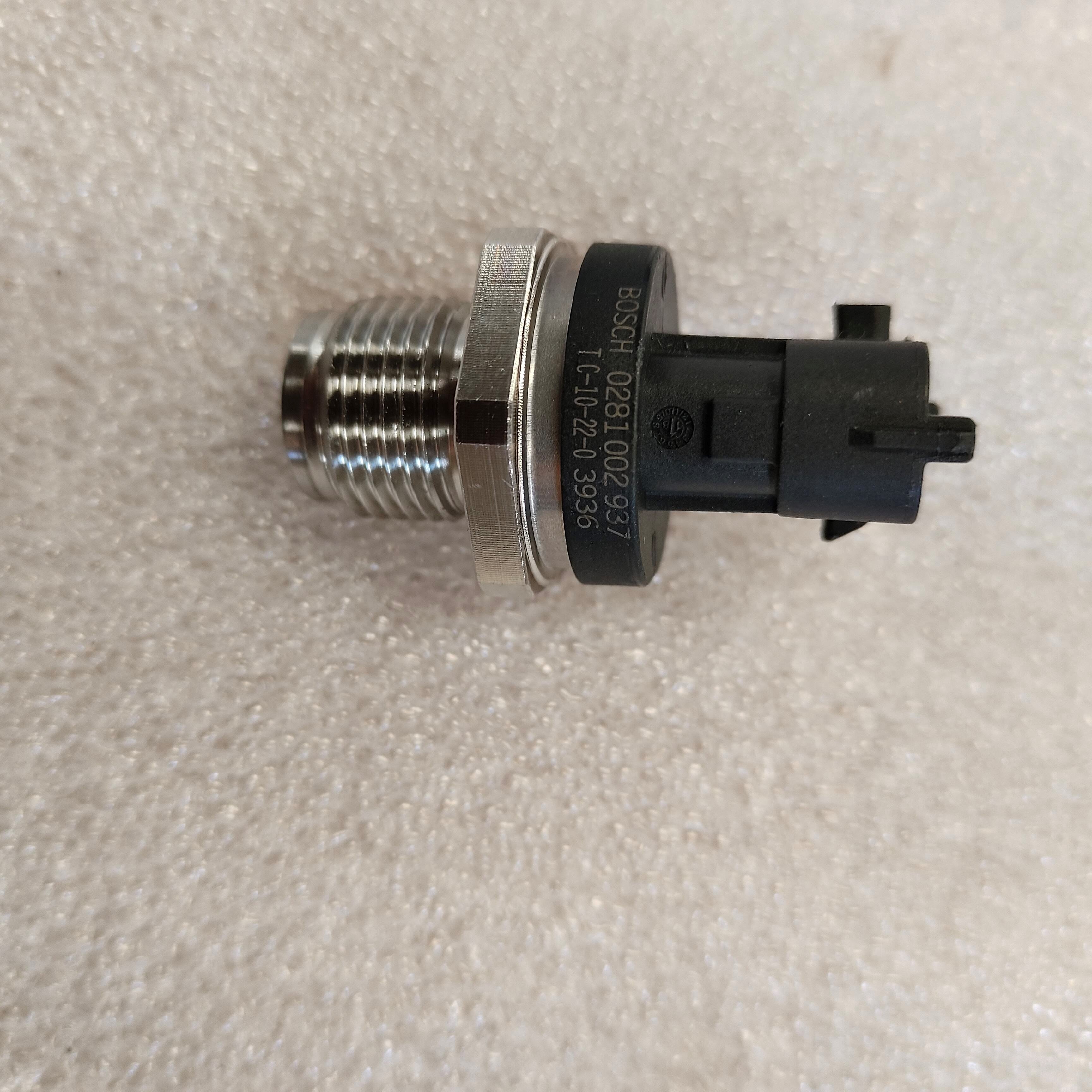 Sinotruk Howo Fuel Pressure Sensor 200V27421-0229