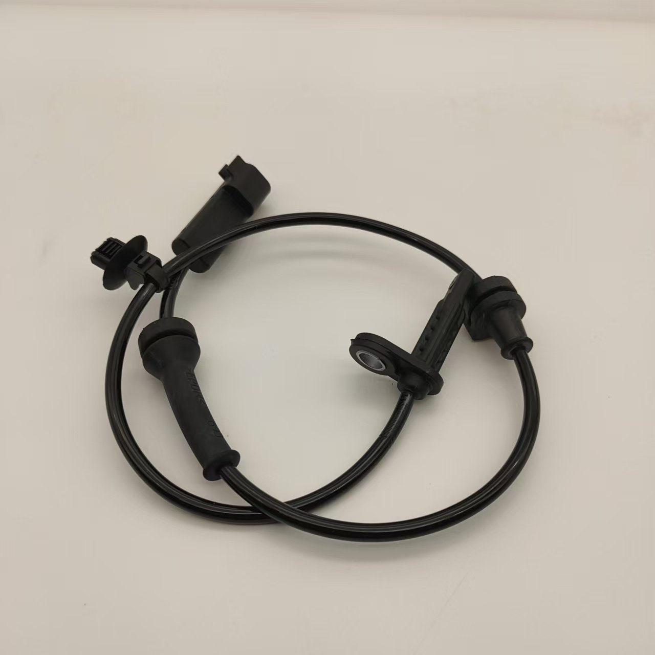 Hot Sale High Quality Auto Parts ABS Wheel Speed Sensor JG9C2C204A2A For Land Rover