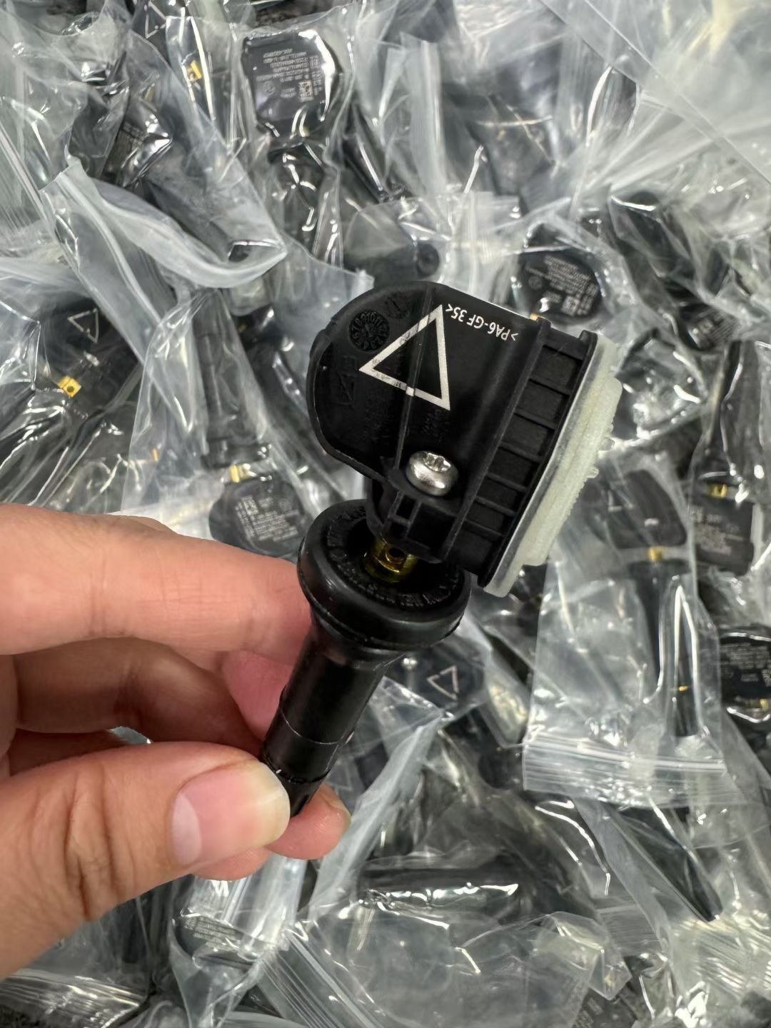 Car Tyre Pressure Sensor Universal Auto Tire Monitoring Tpms Sensor Chinese Tpms Altar Obd2 Scanner Programmer Sensors