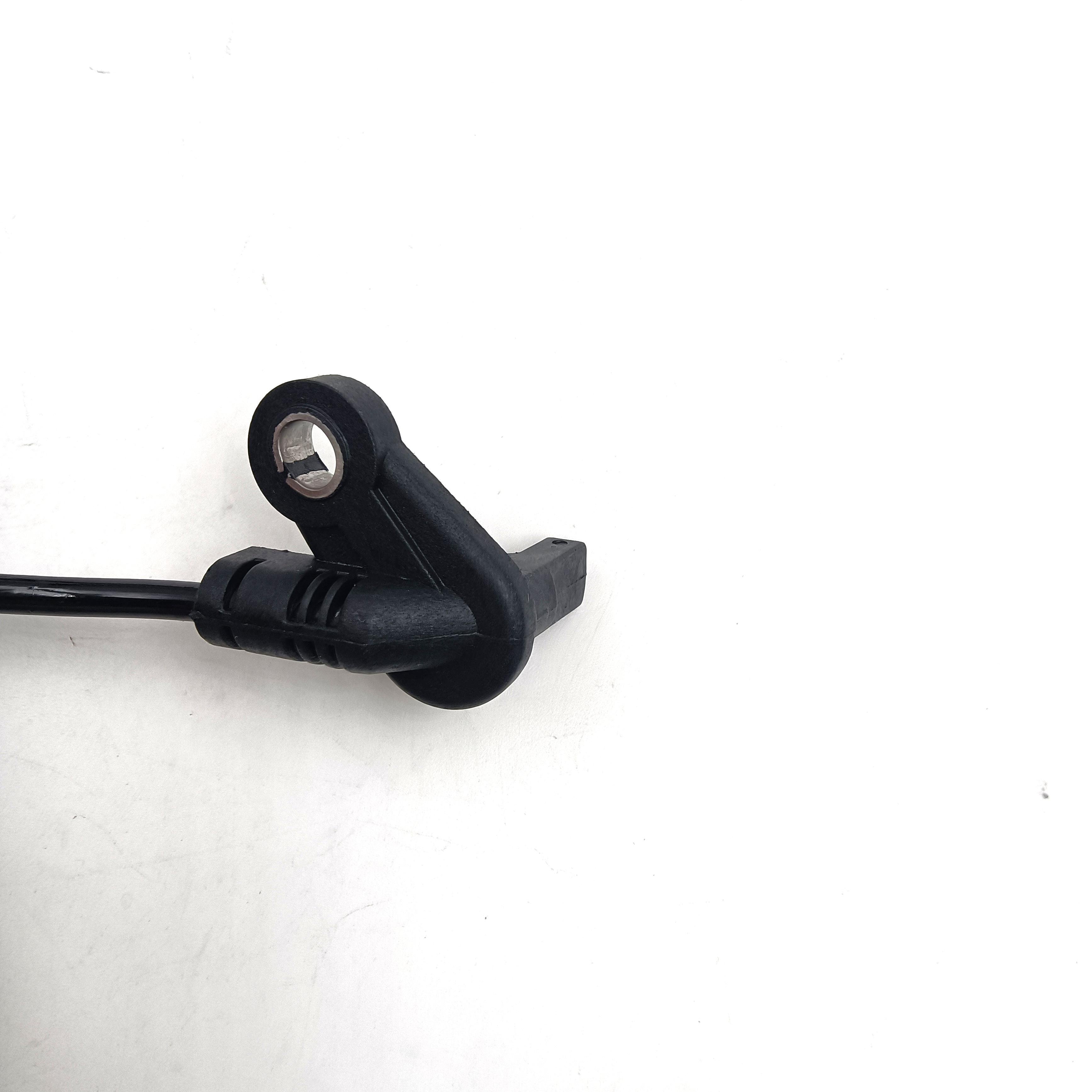 Rear Right Wheel Speed Sensor for Su zuki Alto 56310-68K00