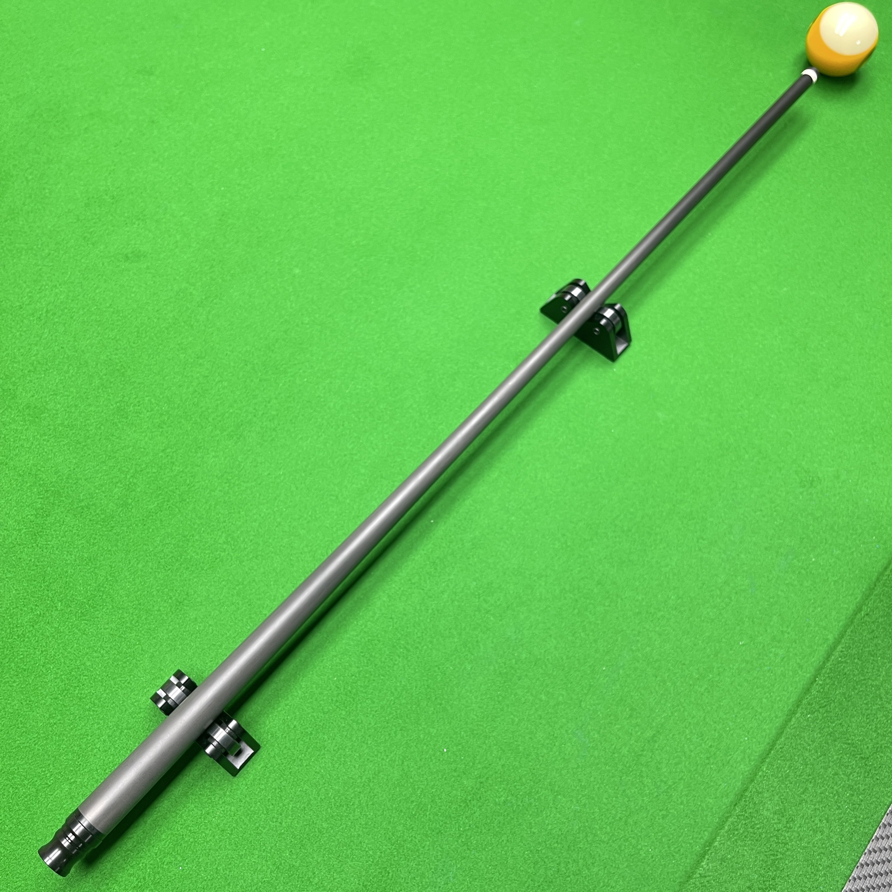 Ultra Low Deflection Carbon Cue Shaft 11.8mm White Juma Ferrules Pool Cue Shaft