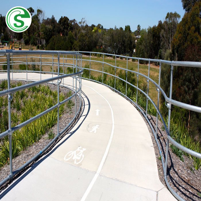 Hot Dip Galvanized Traffic Barrier Ball Joint Steel Pipe Railing Stanchion Post Grating Fence Handrail Stanchion