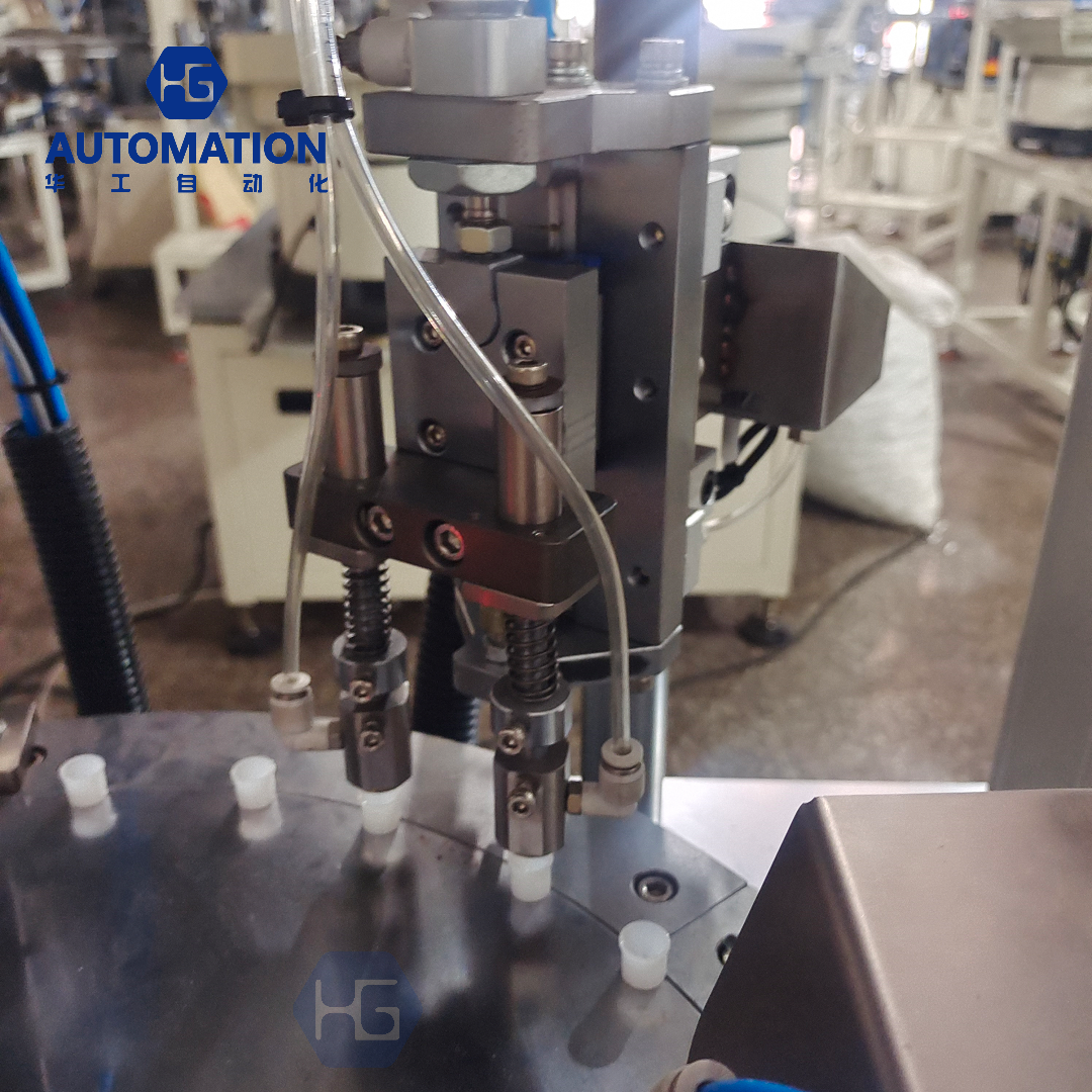 Piston Wave Ball Two-piece Assembly Machine, Improve the Production Efficiency of the Right-hand Assistant