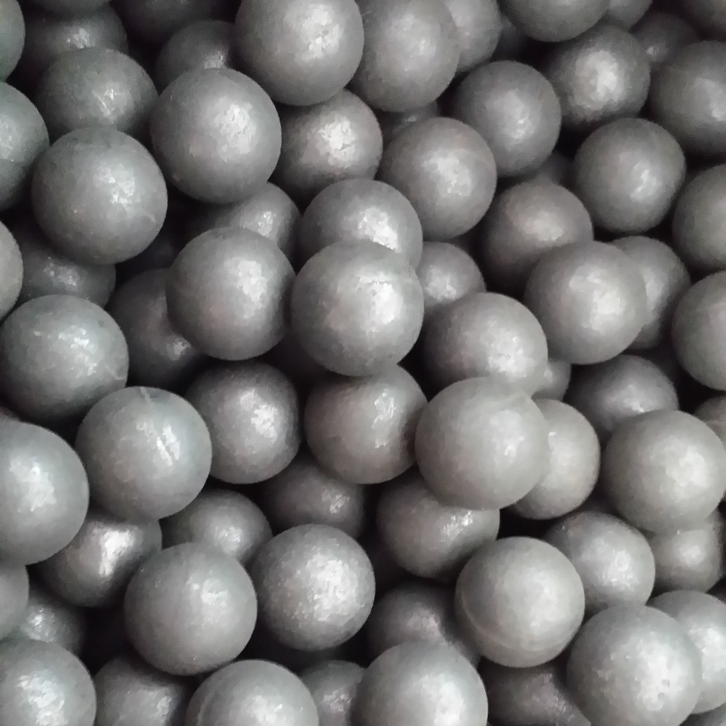 Forged Rolling Steel Balls 60mm 70mm 80mm Forged Grinding Media Steel Ball for Mine and Ball Mill