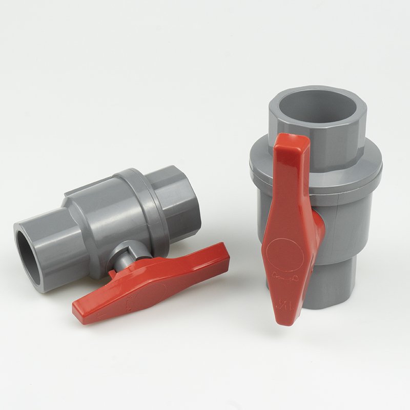 PNTEK Best Price Two Pieces Ball Valve Manufacturer Rubber 1inch Joint Plastic CPVC Two Pieces Ball Valve for Irrigation System