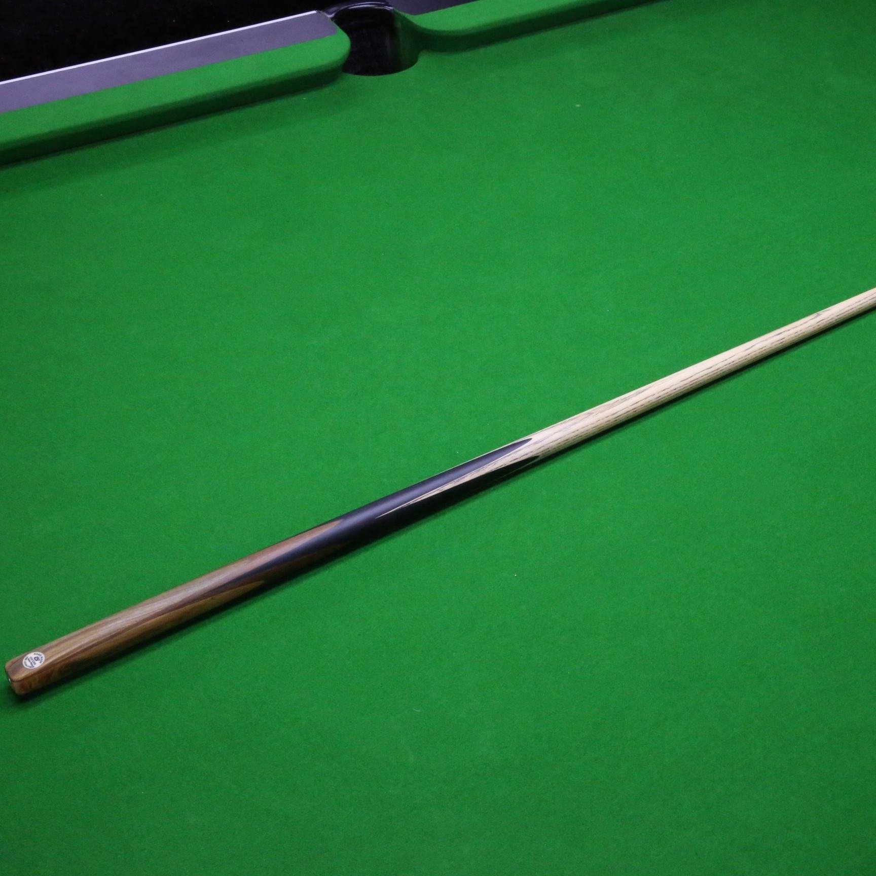 Factory Sales Best Quality 3/4 Joint Cue Ash Wood Snooker Cue 9.2-11mm Tip CLS-C01 Hand Made Billiard Cue