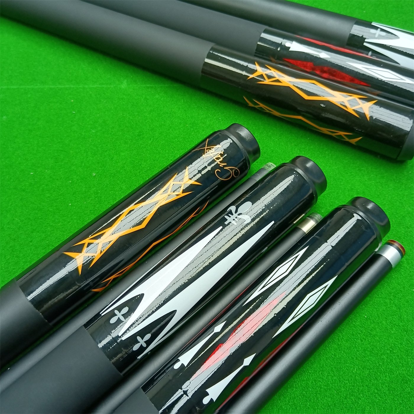 Hot-Selling High Quality Carbon Cue Stick High Elastic 1/2 Carbon Fiber Billiard Cue