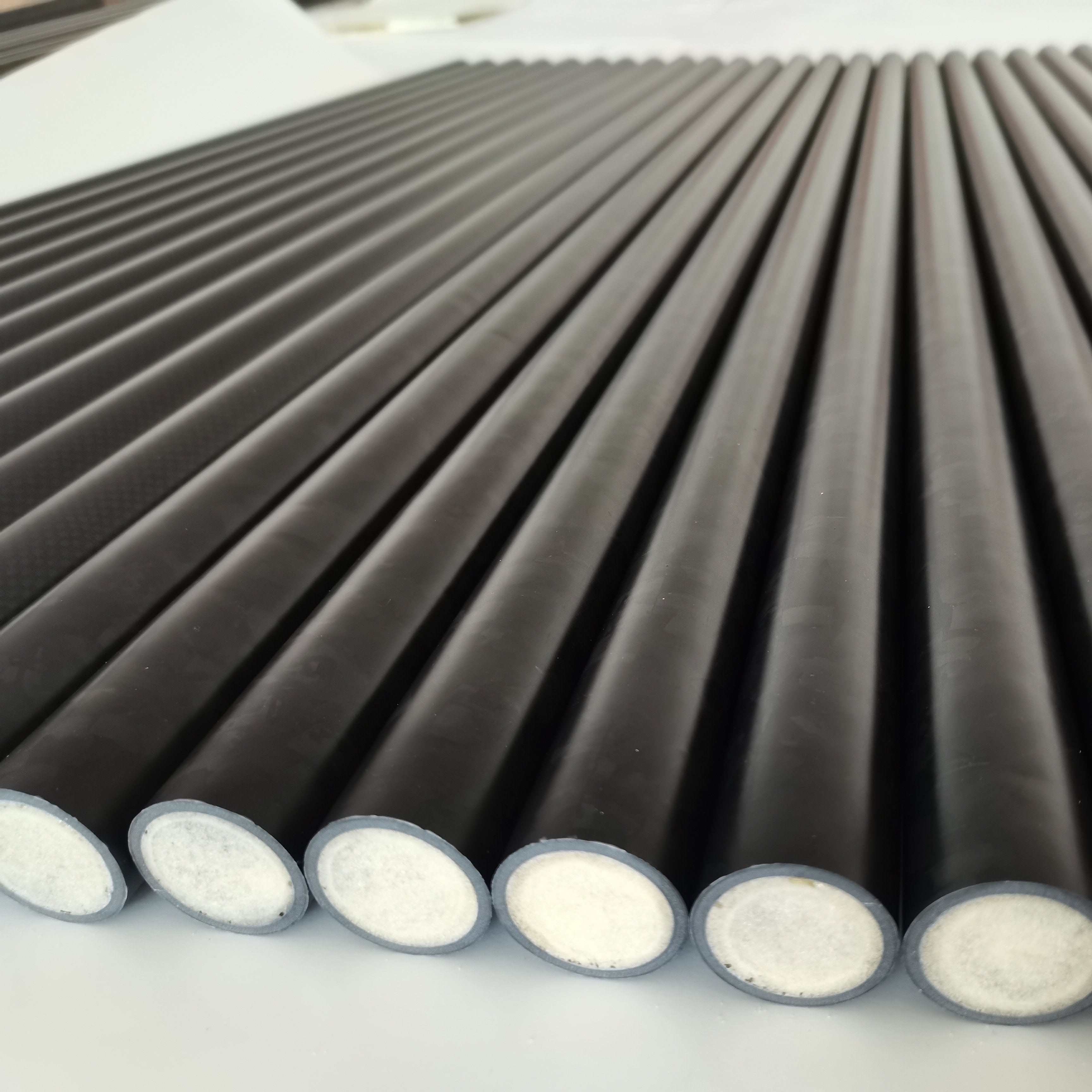 Foam Filled Carbon Fiber Pool Cue Shaft,forged 3k Carbon Billiards Shaft,Carbon Fiber Taped Tube