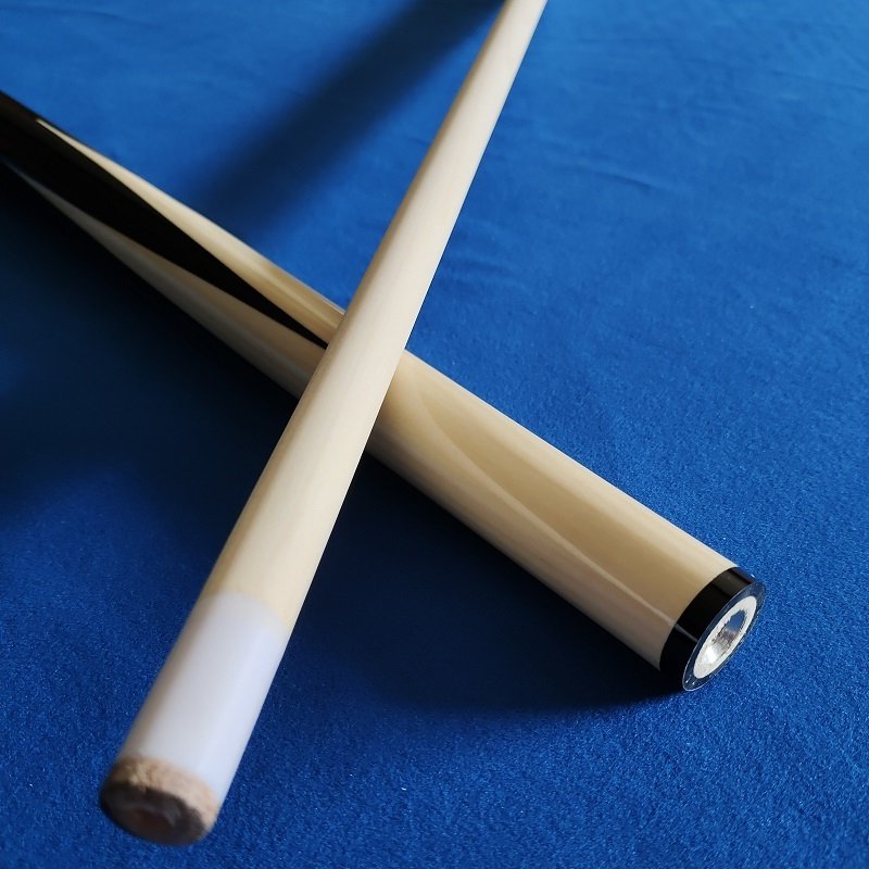 Factory Direct Sale Cheap Price 1/2 Style White Wood Cue Pool Cue Billiard Table Accessories Pool Table Parts 500g