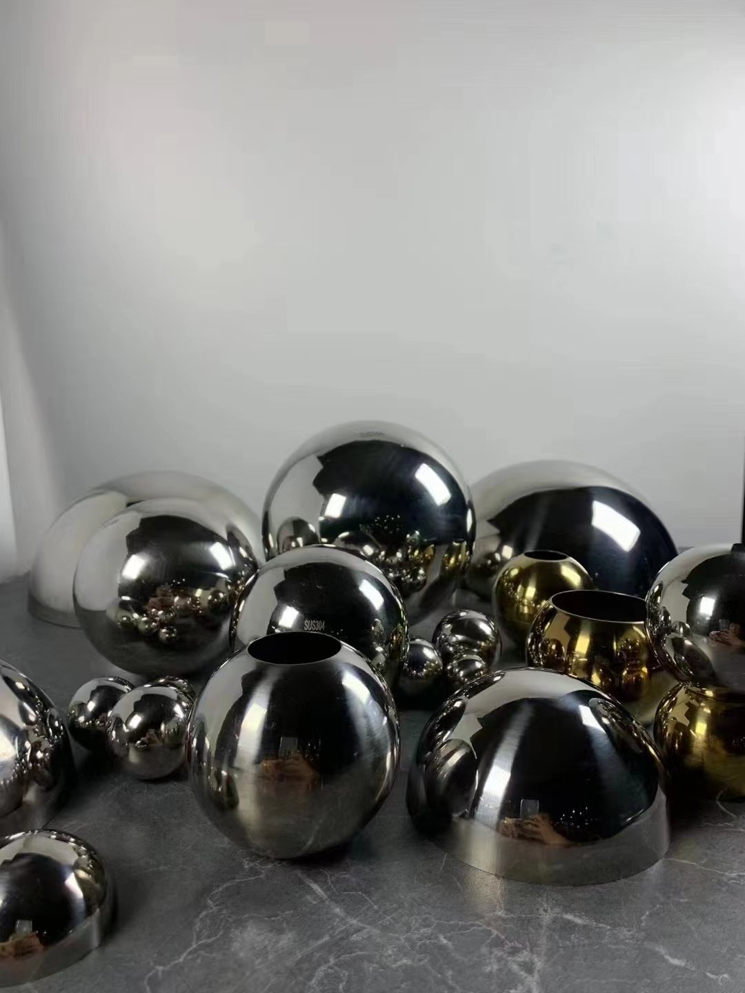 Stainless Steel Hollow Balls Stair Balustrade Fittings Railings Home Banister Decorative Ball Round Metal Hollow Ball -