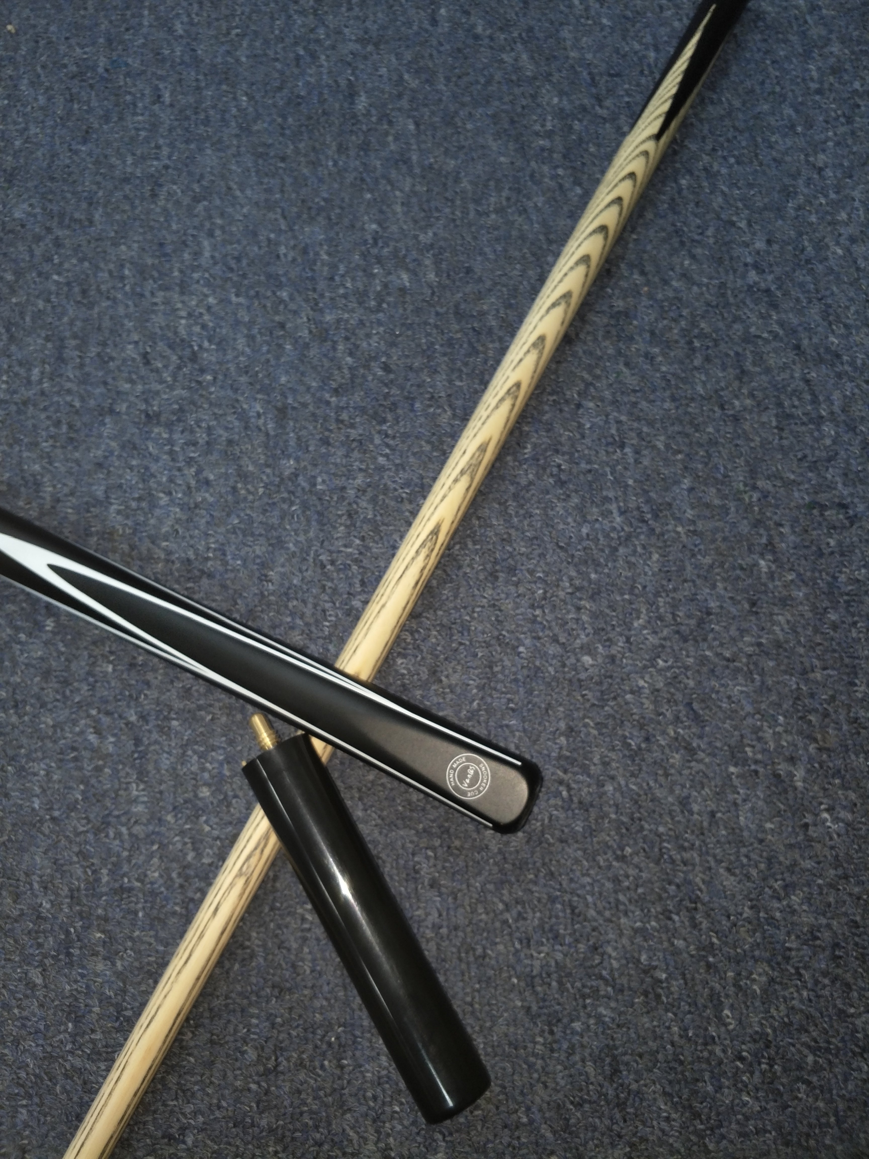 High Quality 9mm/10mm 3/4 Vacuum Joint Ash Wood Handmade Billiard Snooker Cue Stick With Extension