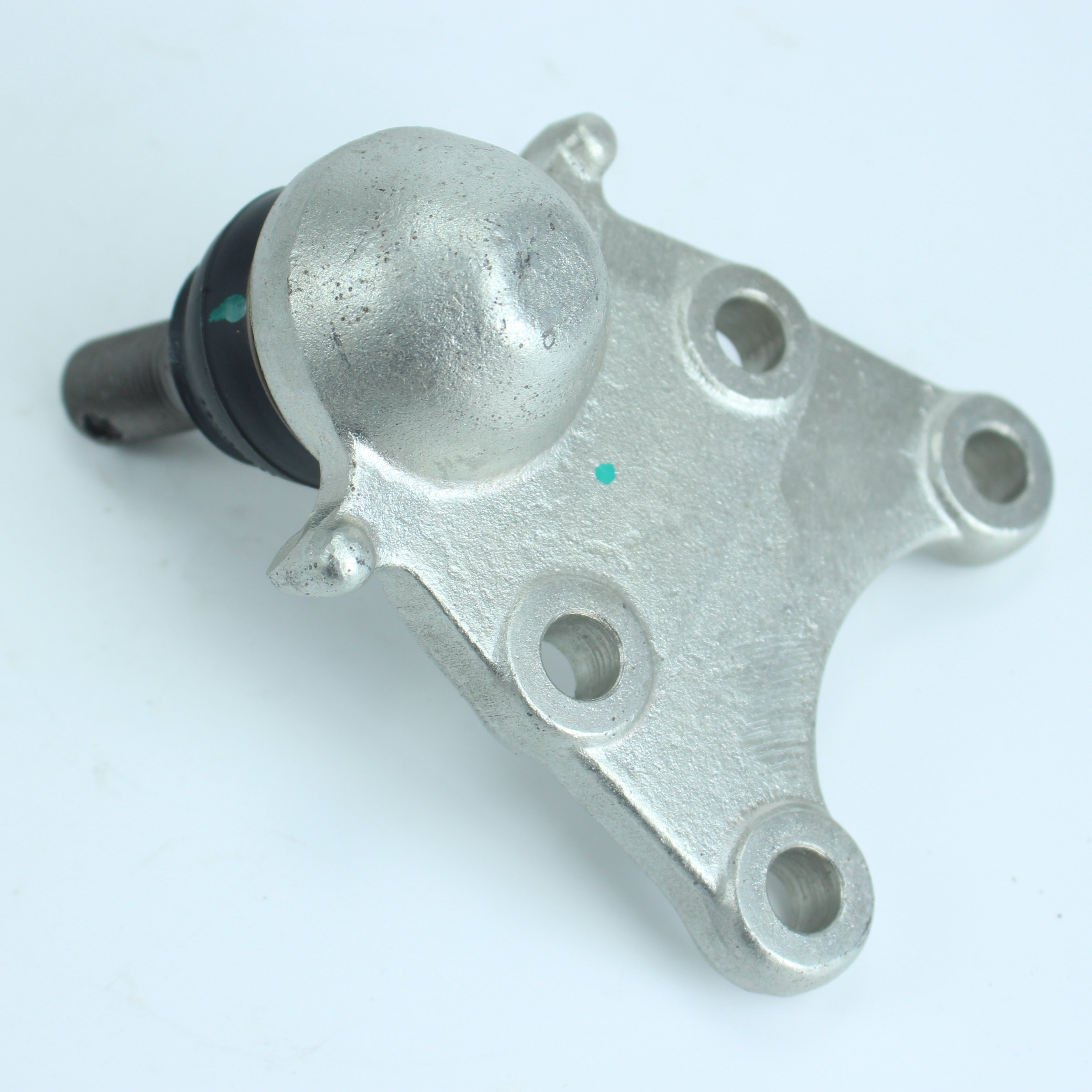 Genuine Auto Parts 8944594650 8980058750 C8980058750 Lower Ball Joint for ISUZU D-MAX TFR 4JB1 4ZE1