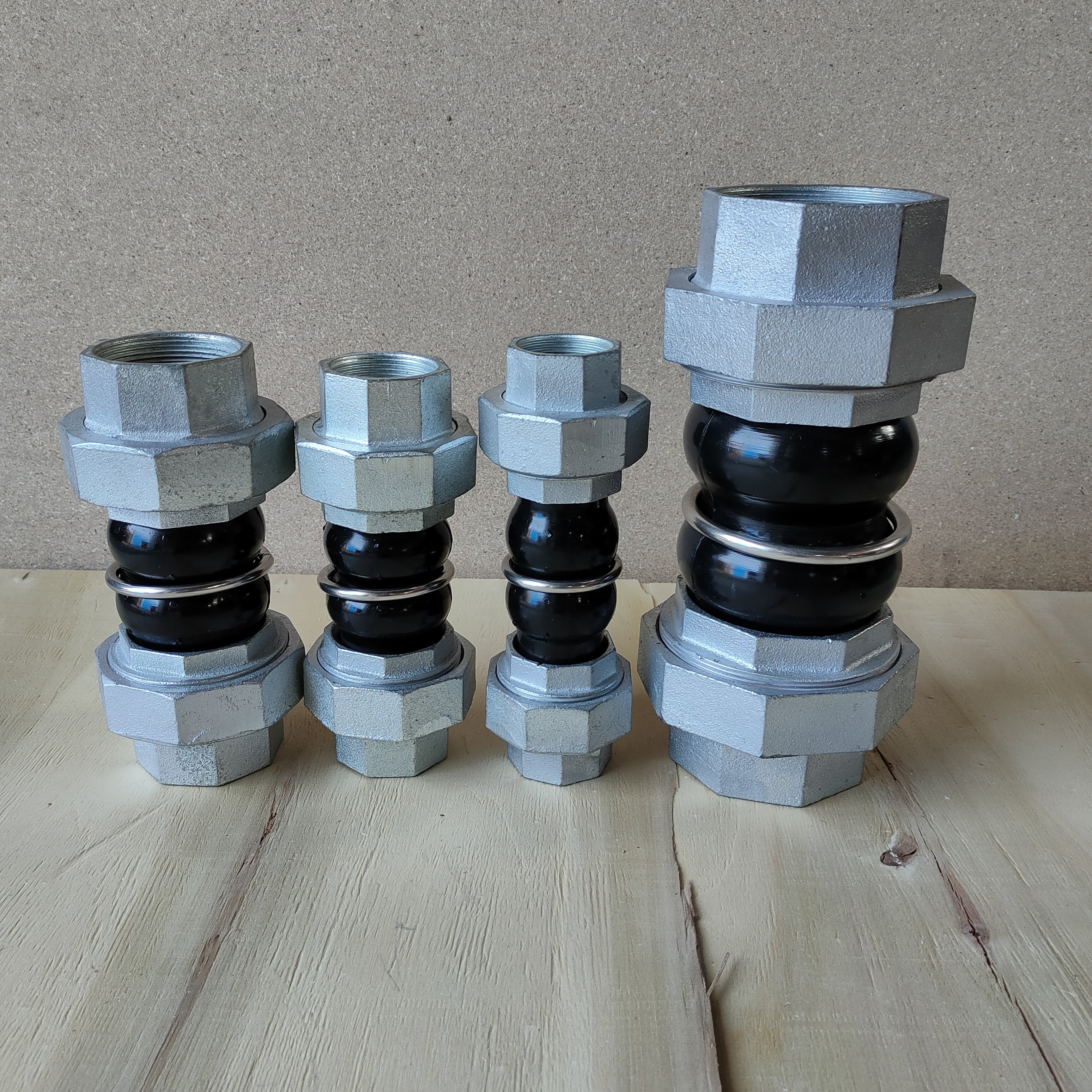 1 Size-3 Size Thread Union Rubber Flexible Expansion Joint/bouble Ball Rubber Compensator