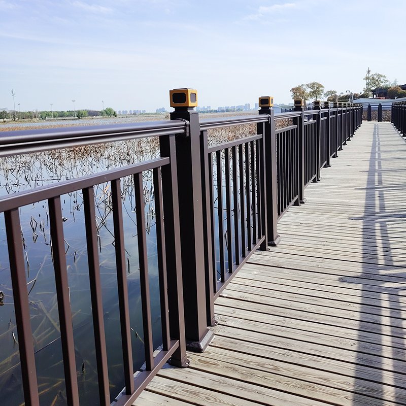 China Prefab Steel Pipe Ball Joint Fabrication Highway Road Guard Rails Bridge Guardrail Balustrades Porch Handrails Railings