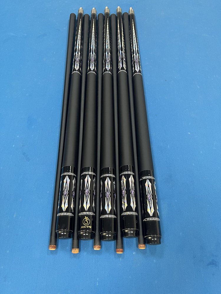 HCTQ Billiard Cue Sticks Manufacturers in 13mm Shaft Center Joint Billiard Cue 1/2 Split Carbon Fiber Pool Cue