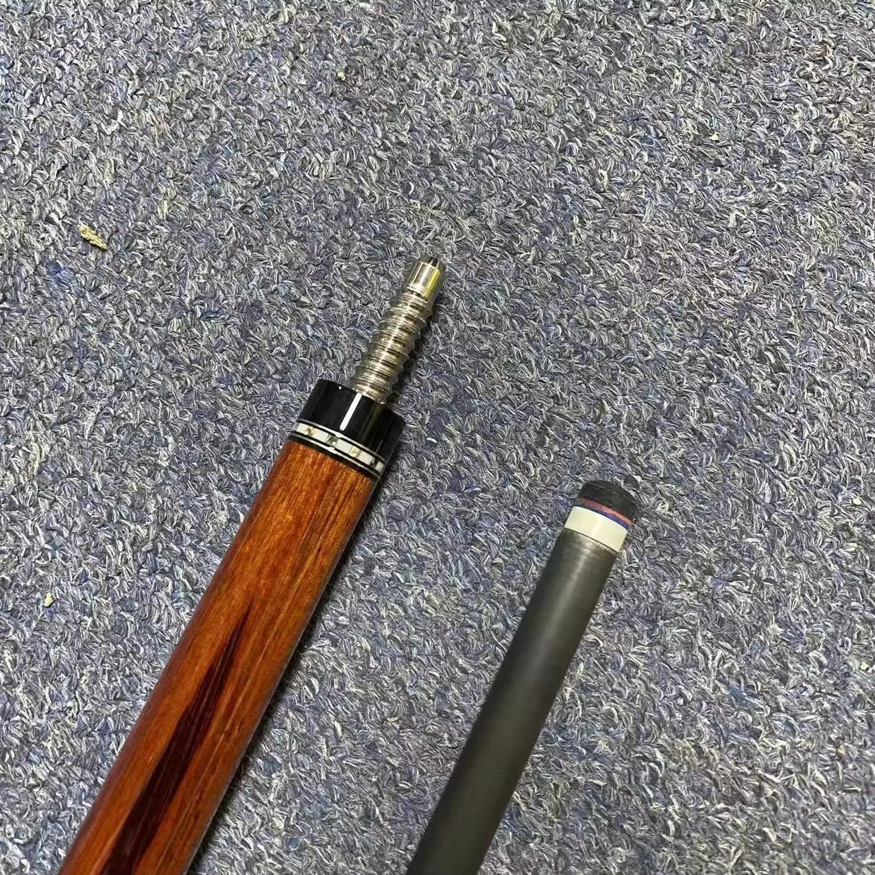 High-tech Handmade YFEN Billiard Pool Cue With Real Carbon Fiber Shaft and Canadian Maple Wood Butt