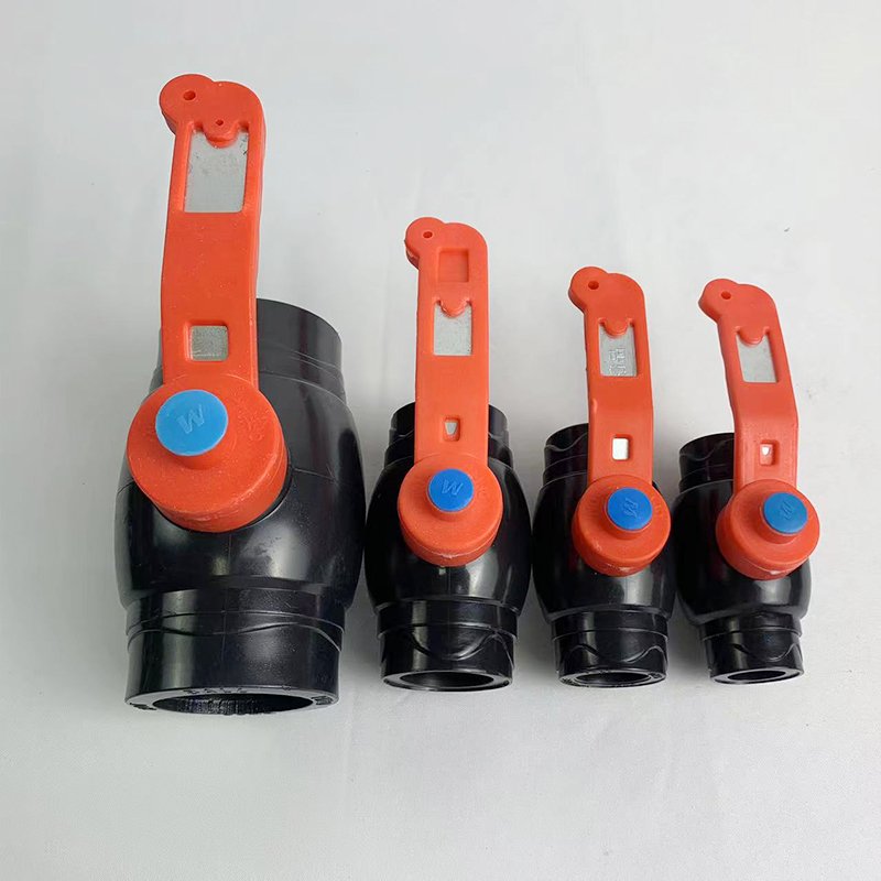 Durable PE Plastic Ball Valve, Black Body, Red Narrow Handle, Threaded Connection 1/2-4 Inch Water Pipe Hot Melt Interface