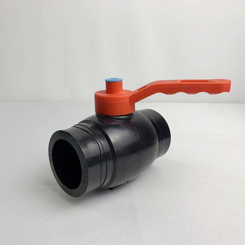 Durable PE Plastic Ball Valve, Black Body, Red Narrow Handle, Threaded Connection 1/2-4 Inch Water Pipe Hot Melt Interface
