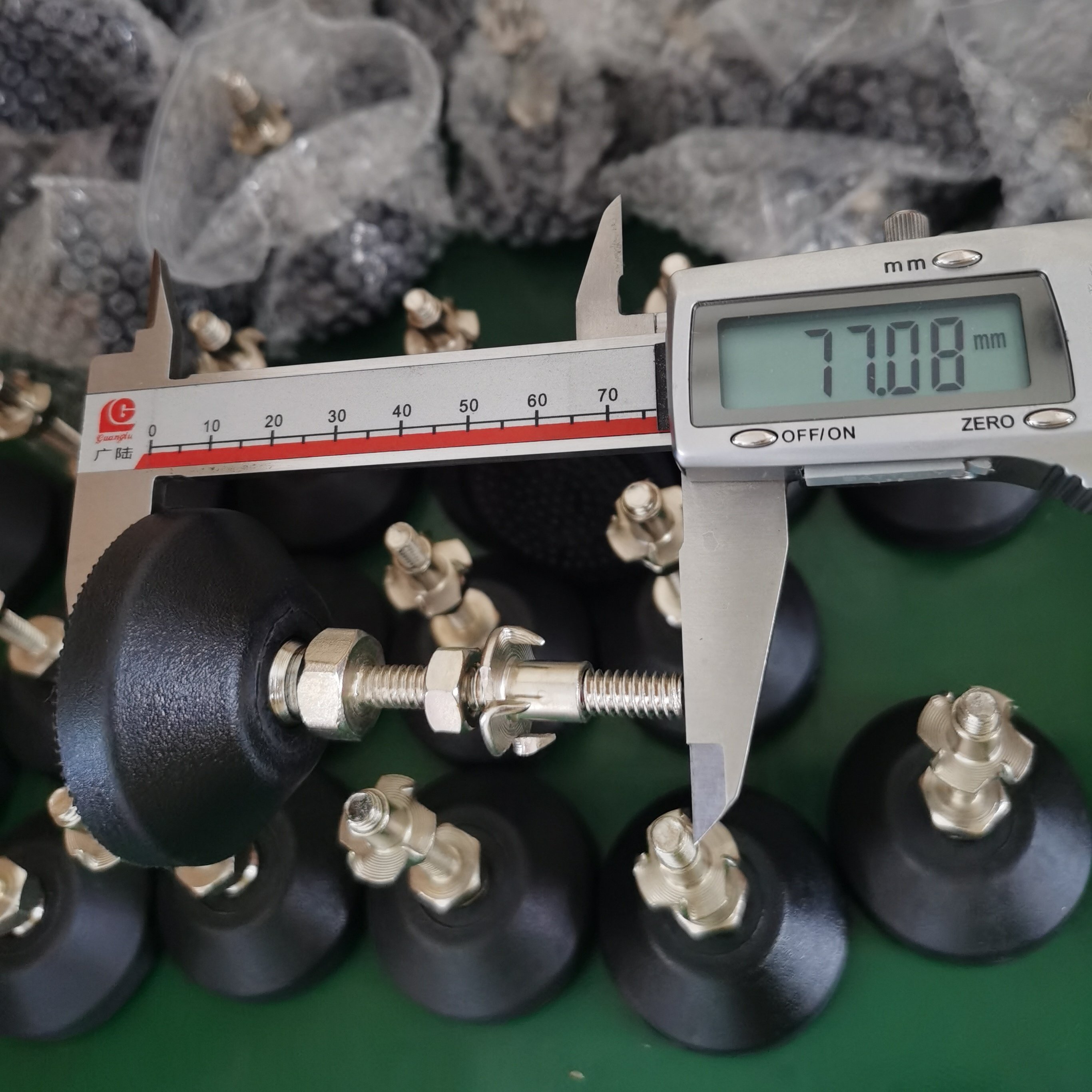 Customized Metric Thread Adjustable SS Carbon Steel Heavy Duty Furniture Leveling Feet Leveler Machine Foot With Rubber Pads