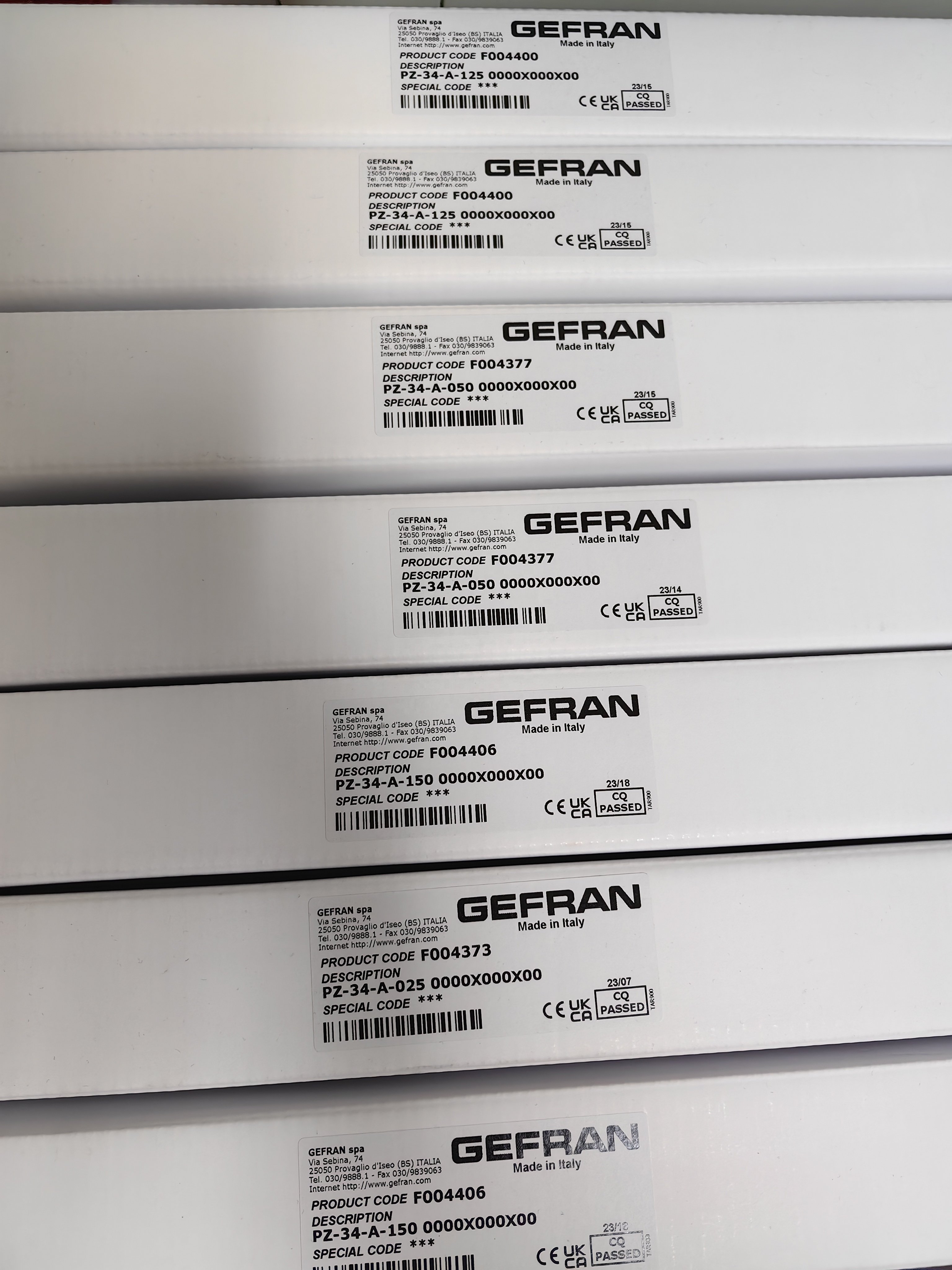 GEFRAN PZ34 FULL SERIES PZ-34-A-150 RECTILINEAR DISPLACEMENT TRANSDUCER WITH CYLINDRICAL CASE POSITION SENSOR TRANSDUCER
